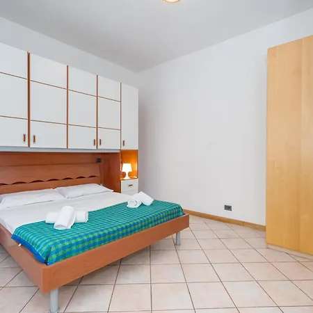 Station's * Bérgamo